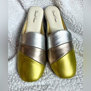 Sz 8 house, slipper, elevated glamour